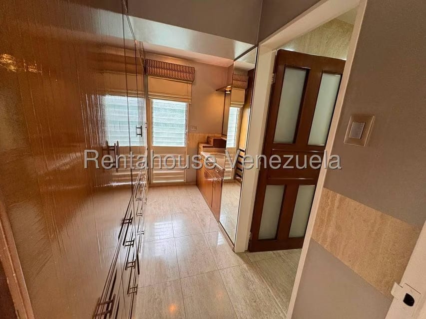 Apartamento (1 Nivel) en Venta en Los Naranjos del Cafetal, Distrito Metropolitano - 20