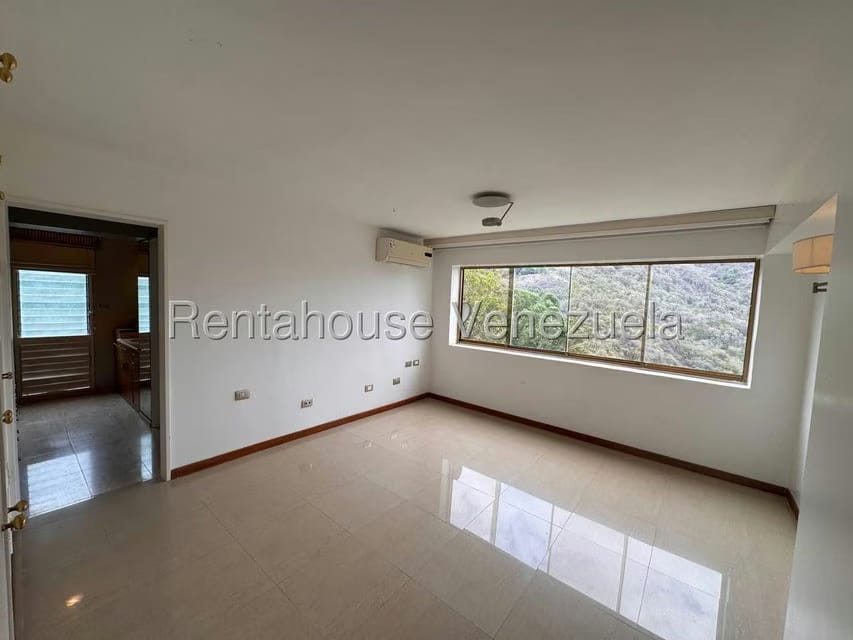 Apartamento (1 Nivel) en Venta en Los Naranjos del Cafetal, Distrito Metropolitano - 21