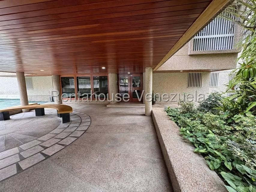 Apartamento (1 Nivel) en Venta en Los Naranjos del Cafetal, Distrito Metropolitano - 23