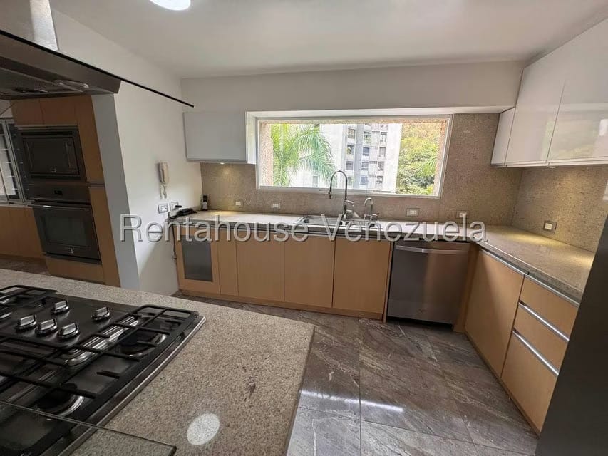 Apartamento (1 Nivel) en Venta en Los Naranjos del Cafetal, Distrito Metropolitano - 6
