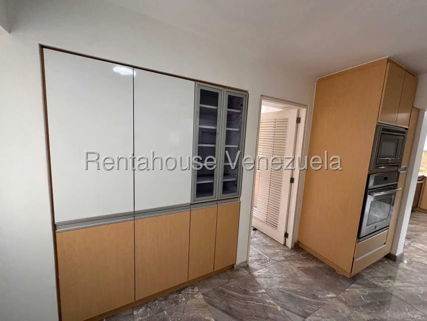 Apartamento (1 Nivel) en Venta en Los Naranjos del Cafetal, Distrito Metropolitano - 7