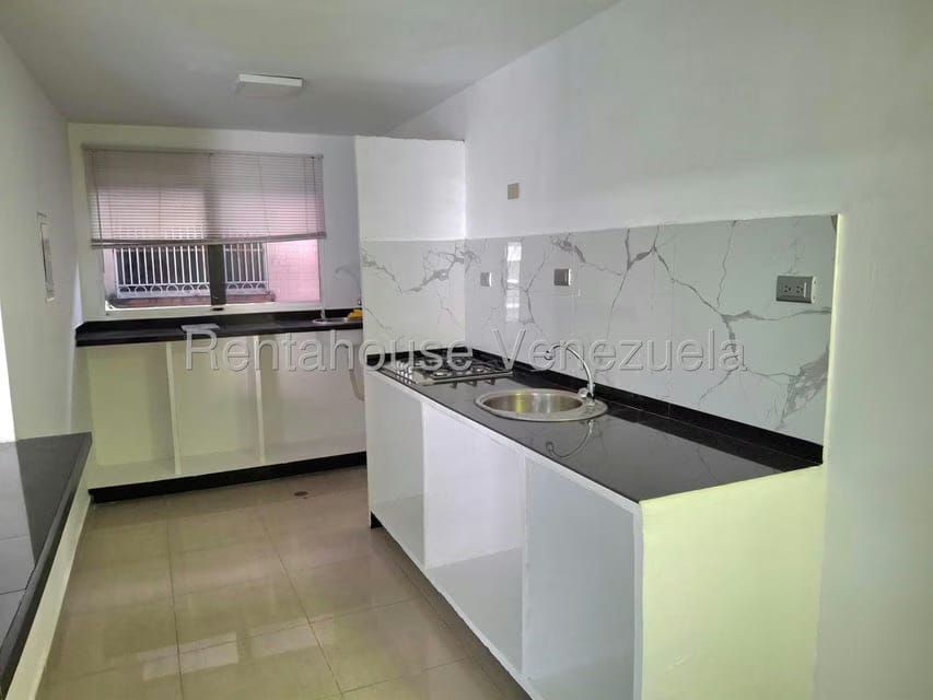 Apartamento (1 Nivel) en Venta en Zona Oeste, Lara - 15
