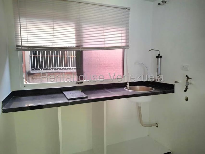 Apartamento (1 Nivel) en Venta en Zona Oeste, Lara - 16