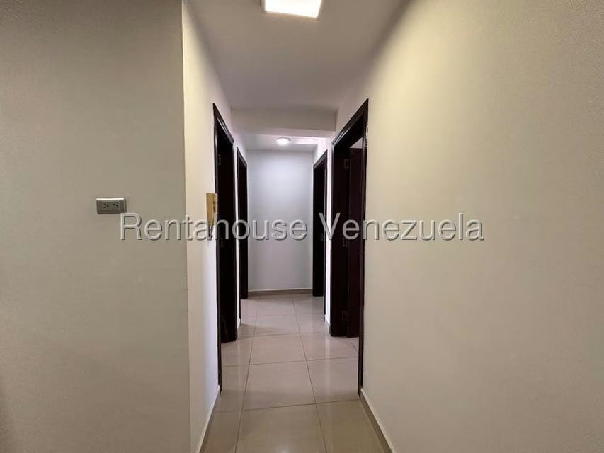 Apartamento (1 Nivel) en Venta en Zona Oeste, Lara - 19
