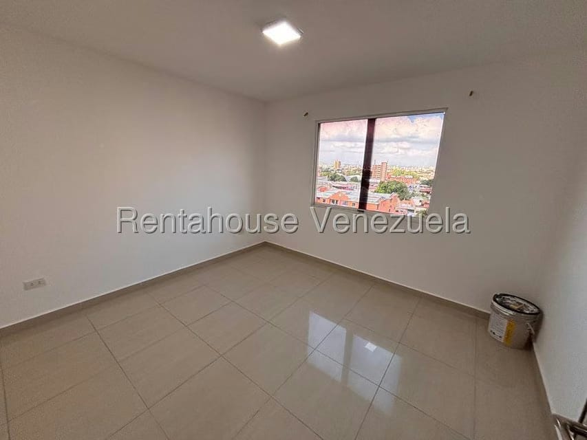 Apartamento (1 Nivel) en Venta en Zona Oeste, Lara - 24