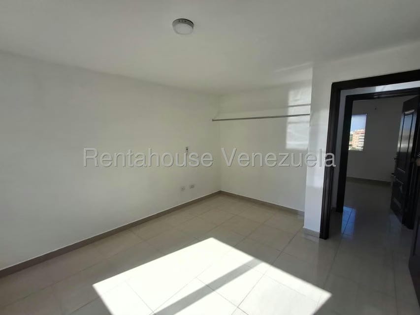 Apartamento (1 Nivel) en Venta en Zona Oeste, Lara - 30