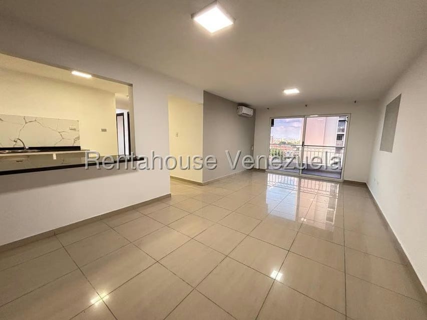Apartamento (1 Nivel) en Venta en Zona Oeste, Lara - 7