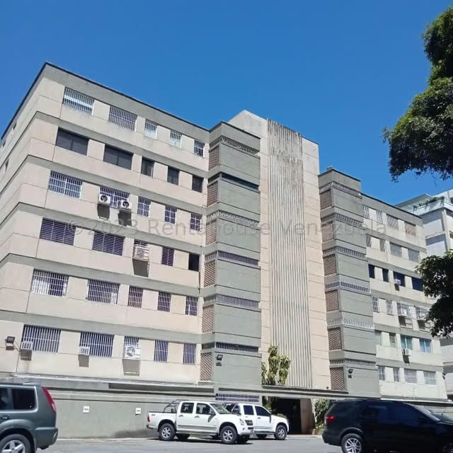 Apartamento (1 Nivel) en Venta en Chuao, Distrito Metropolitano - 6