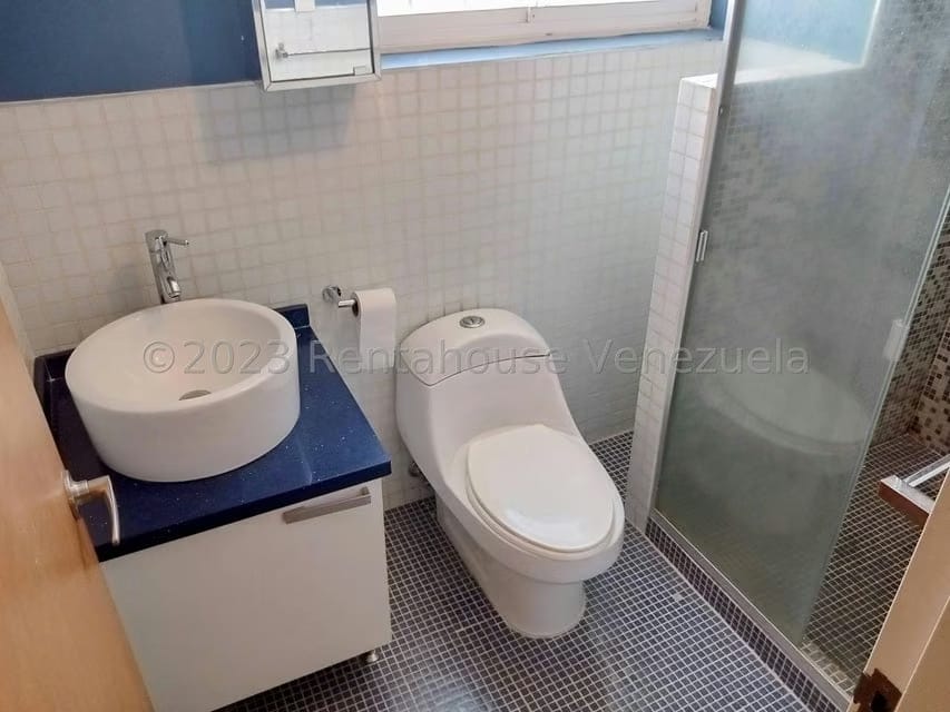 Apartamento (1 Nivel) en Venta en Chuao, Distrito Metropolitano - 66