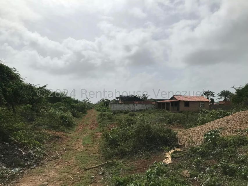 Terreno (Comercial) en Venta en El Tirano, Nueva Esparta - 2