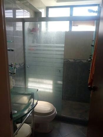 VENTA DE APARTAMENTO URB LAS CHIMENEAS - 8