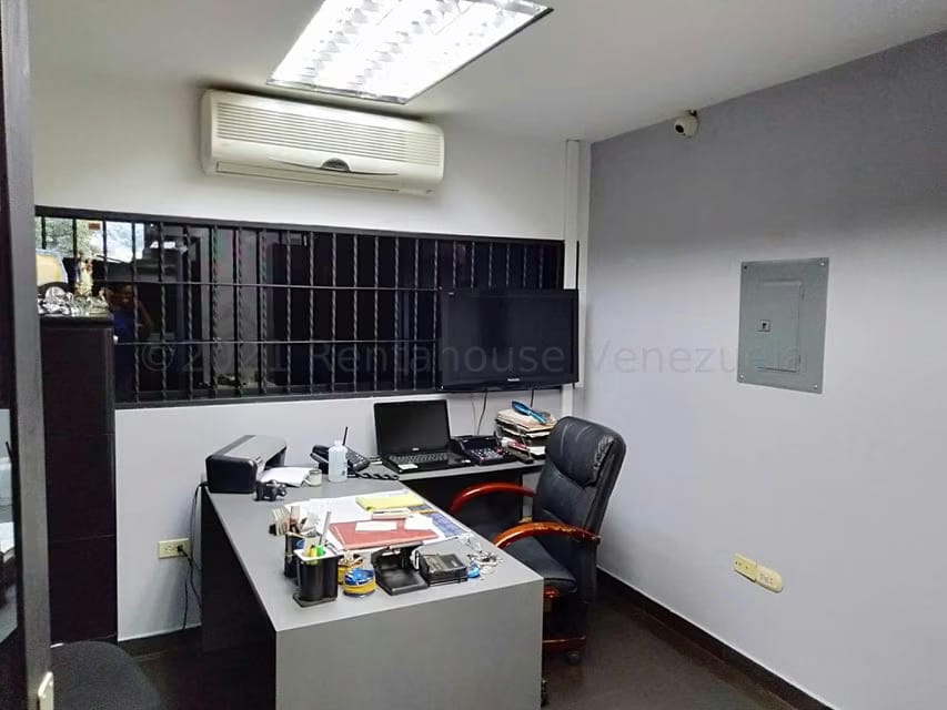 Comercial (Galpon - Deposito) en Venta en La Yaguara, Distrito Metropolitano - 23