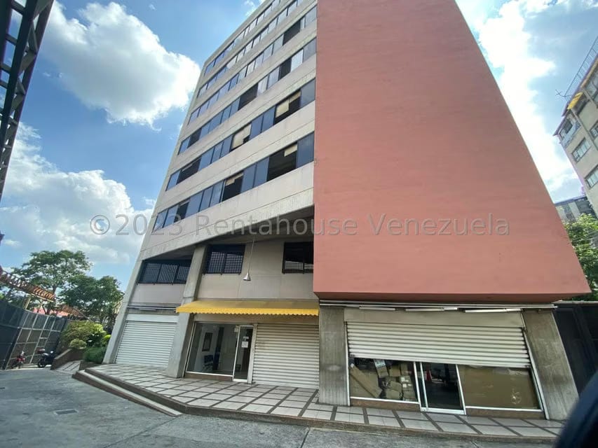 Comercial (Edificio) en Venta en Los Dos Caminos, Distrito Metropolitano