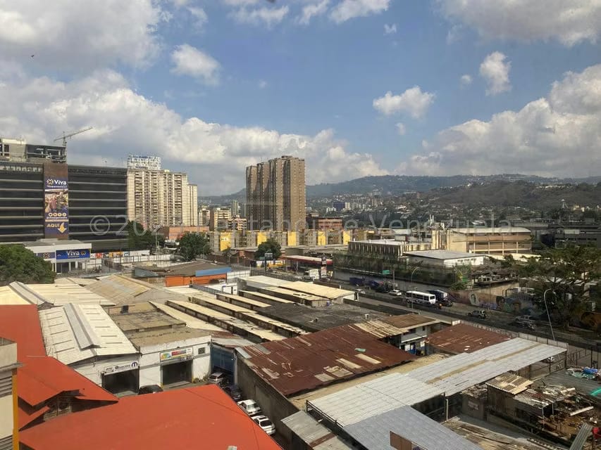 Comercial (Edificio) en Venta en Los Dos Caminos, Distrito Metropolitano - 14