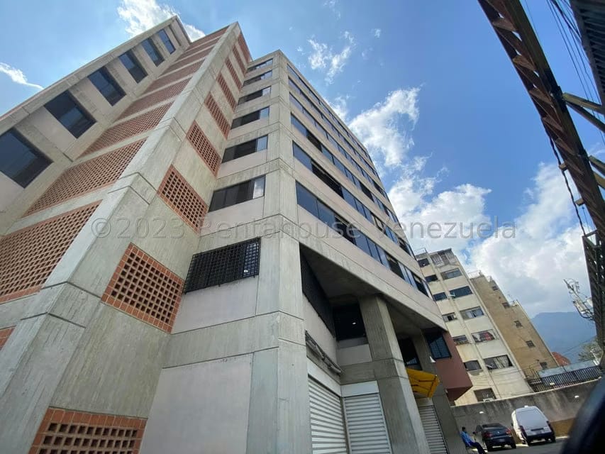Comercial (Edificio) en Venta en Los Dos Caminos, Distrito Metropolitano - 7
