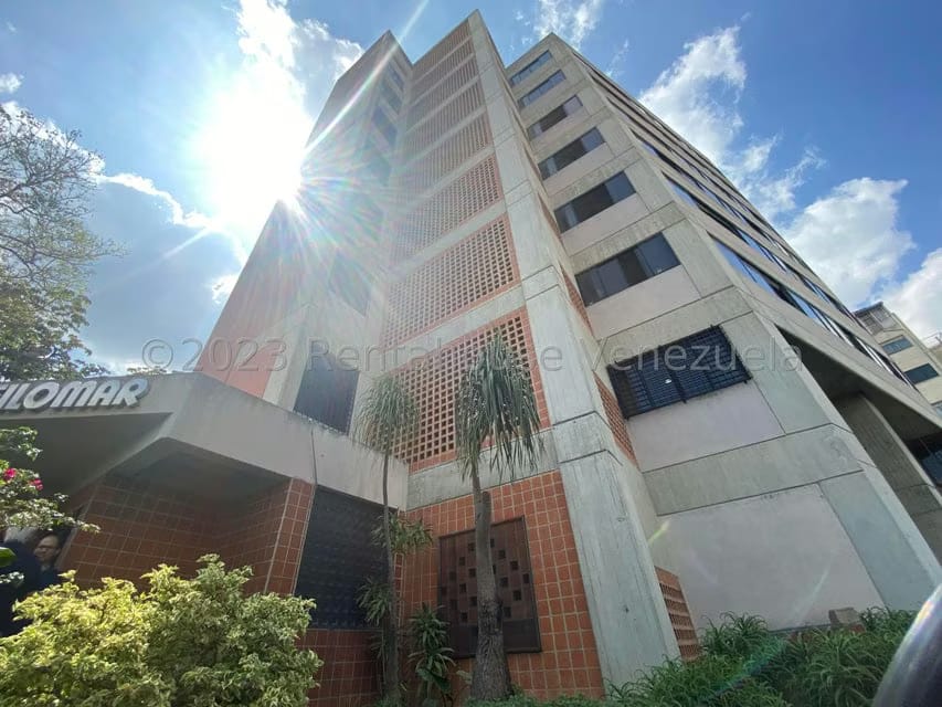 Comercial (Edificio) en Venta en Los Dos Caminos, Distrito Metropolitano - 8