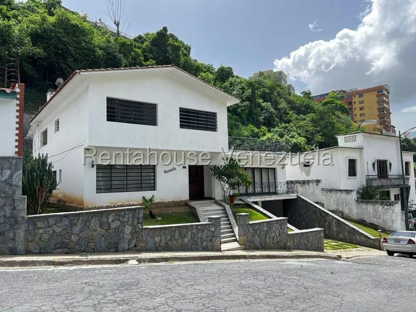 Casa (Duplex) en Venta en Colinas de Bello Monte, Distrito Metropolitano
