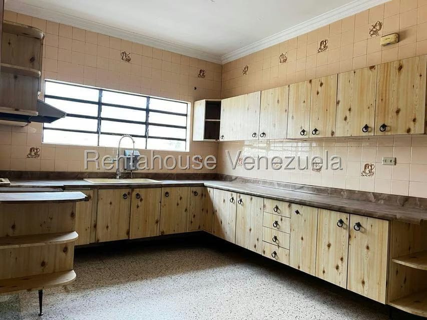 Casa (Duplex) en Venta en Colinas de Bello Monte, Distrito Metropolitano - 11