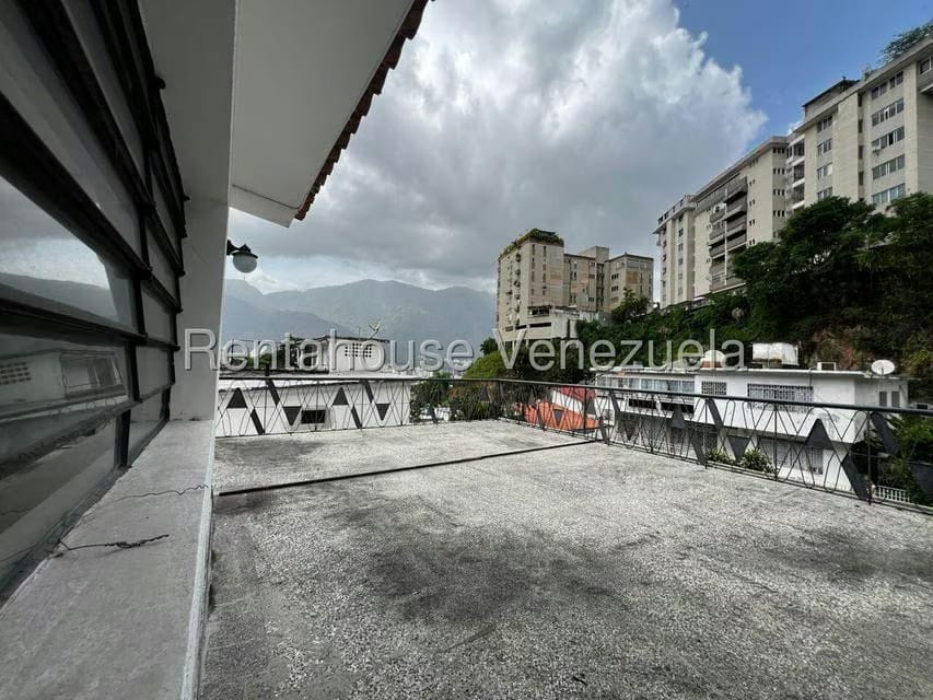 Casa (Duplex) en Venta en Colinas de Bello Monte, Distrito Metropolitano - 27