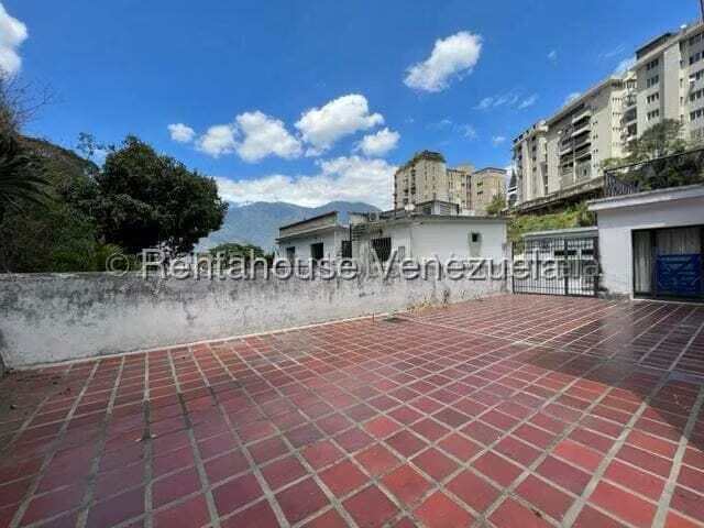 Casa (Duplex) en Venta en Colinas de Bello Monte, Distrito Metropolitano - 34