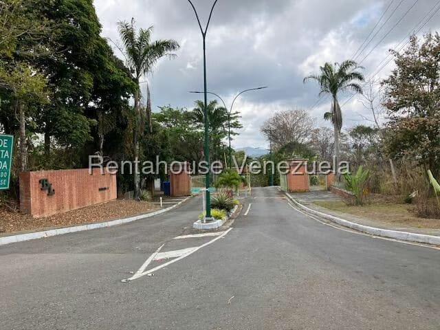Terreno (Residencial) en Venta en Bosques de la Lagunita, Distrito Metropolitano - 3