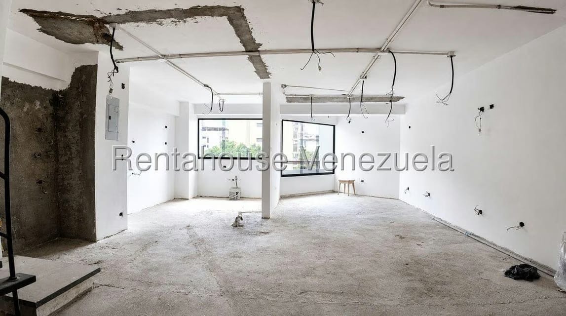 Apartamento (Duplex) en Venta en Los Palos Grandes, Distrito Metropolitano - 8