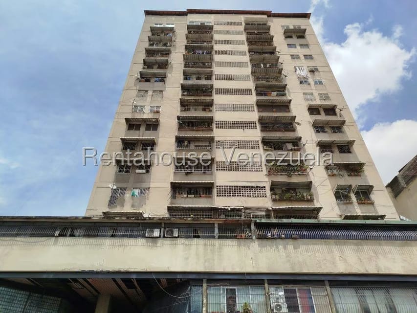 Apartamento (1 Nivel) en Venta en Parroquia Santa Teresa, Distrito Metropolitano