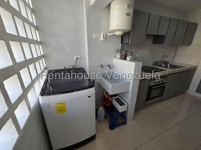 Apartamento (1 Nivel) en Venta en Parroquia Santa Teresa, Distrito Metropolitano - 16