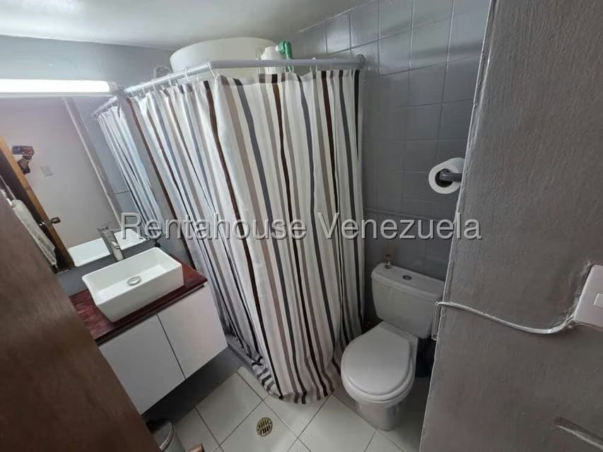 Apartamento (1 Nivel) en Venta en Parroquia Santa Teresa, Distrito Metropolitano - 19