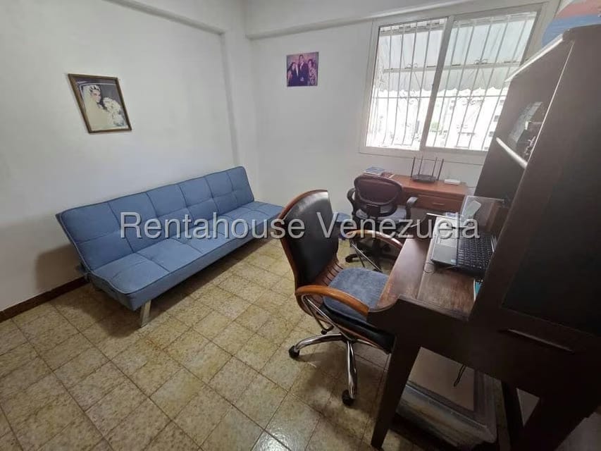 Apartamento (1 Nivel) en Venta en Parroquia Santa Teresa, Distrito Metropolitano - 27