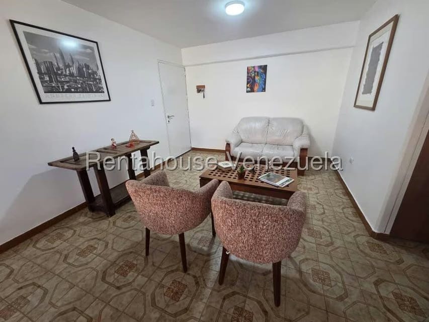 Apartamento (1 Nivel) en Venta en Parroquia Santa Teresa, Distrito Metropolitano - 8