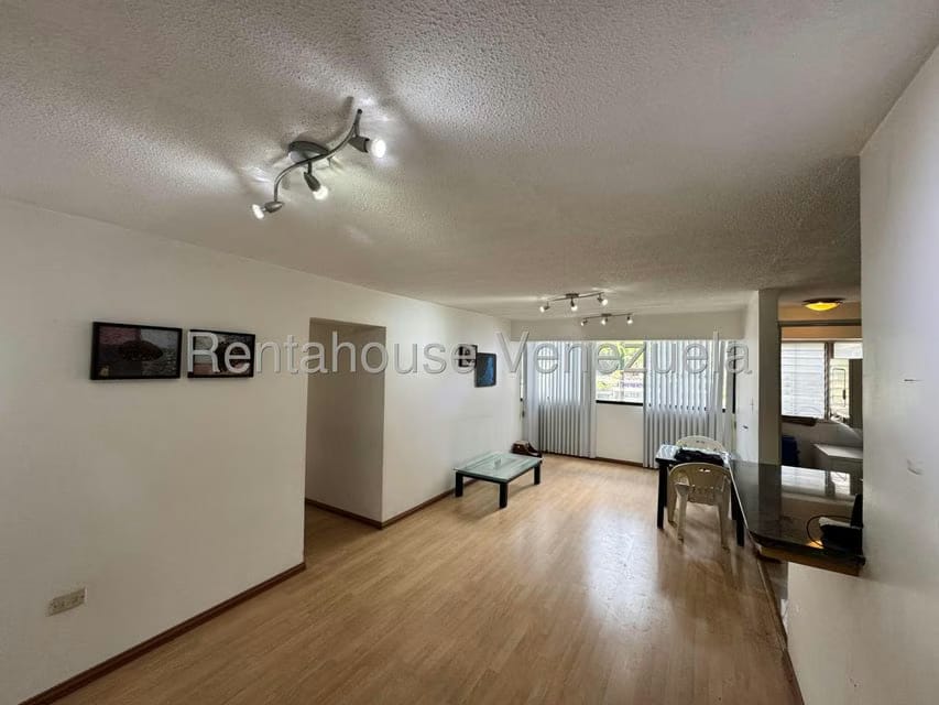 Apartamento (1 Nivel) en Venta en La Boyera, Distrito Metropolitano - 4