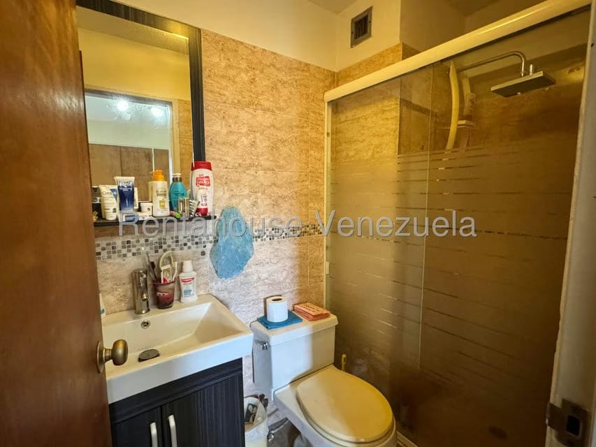 Apartamento (1 Nivel) en Venta en La Boyera, Distrito Metropolitano - 9