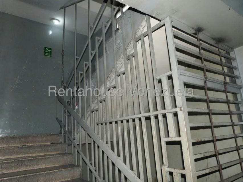 Comercial (Edificio) en Venta en Parroquia Catedral, Distrito Metropolitano - 13