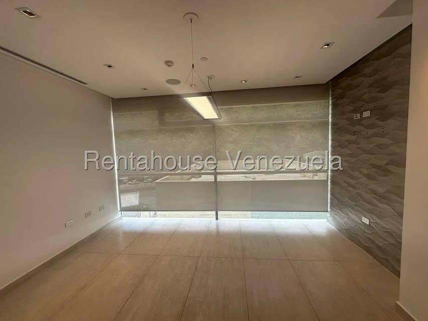 Comercial (Oficina) en Alquiler en Macaracuay, Distrito Metropolitano - 21