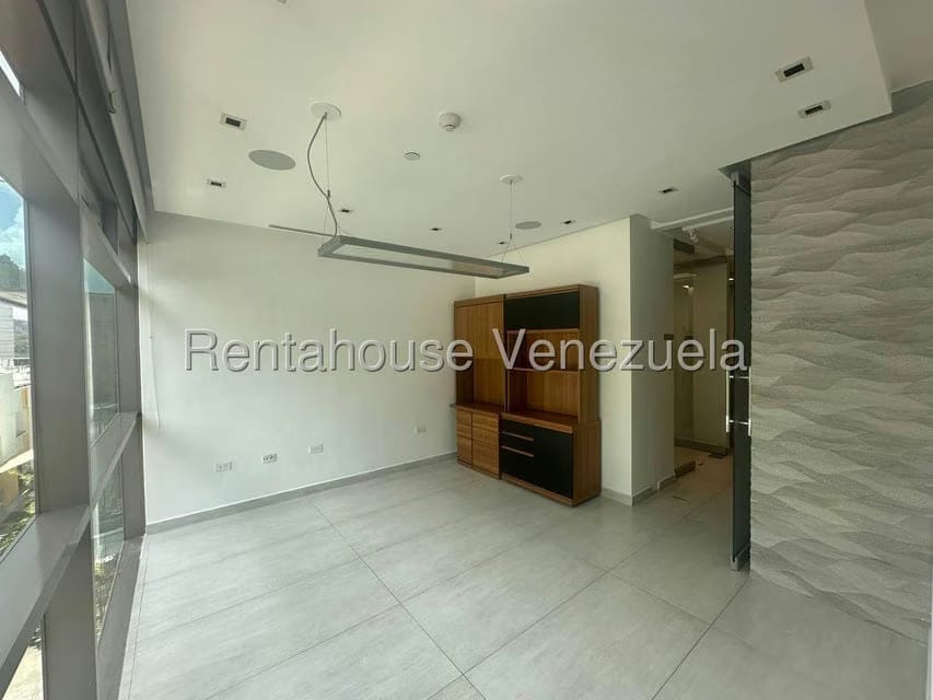 Comercial (Oficina) en Alquiler en Macaracuay, Distrito Metropolitano - 26