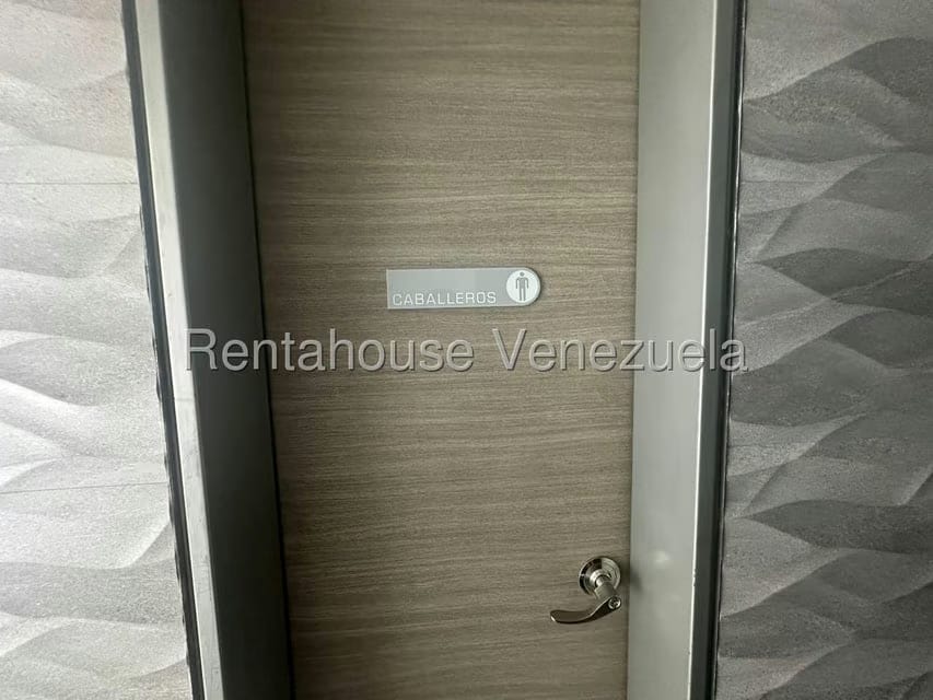 Comercial (Oficina) en Alquiler en Macaracuay, Distrito Metropolitano - 30