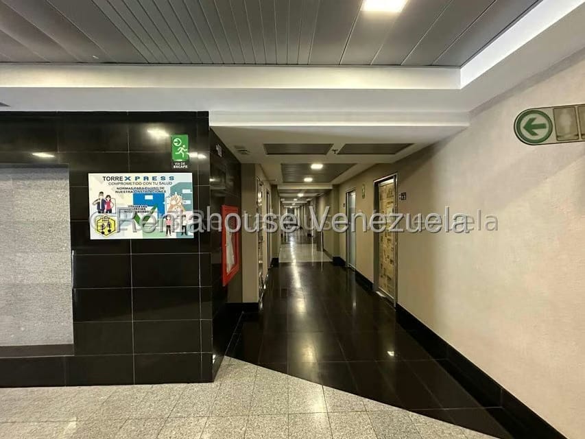 Comercial (Oficina) en Alquiler en Macaracuay, Distrito Metropolitano - 40