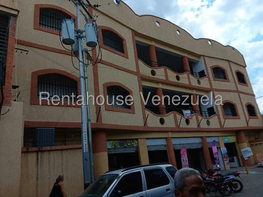 Comercial (Local Comercial) en Alquiler en Centro, Aragua