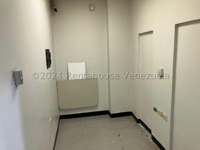 Comercial (Local Comercial) en Venta en Cementerio, Distrito Metropolitano - 12