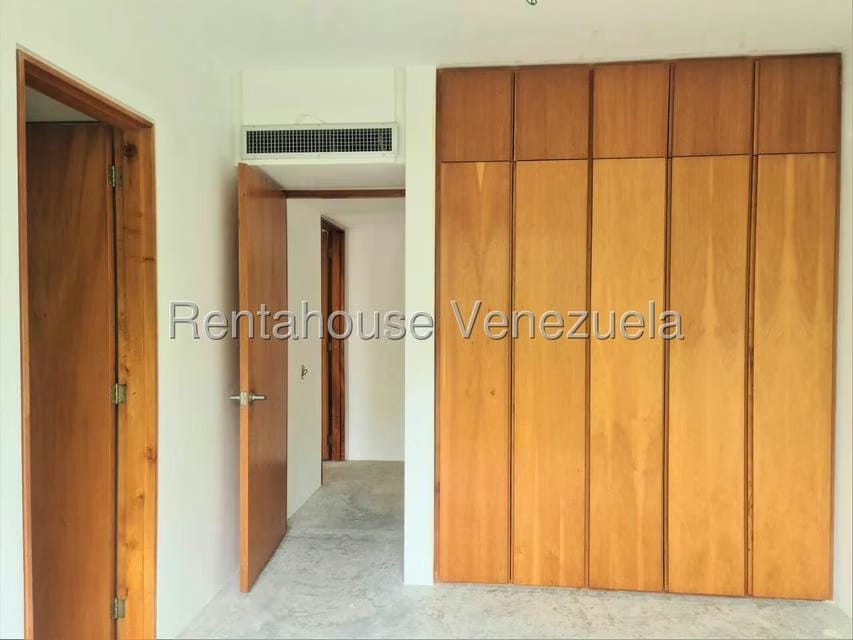 Apartamento (1 Nivel) en Venta en Colinas de Valle Arriba / Mirador de Los Campitos, Distrito Metropolitano - 17