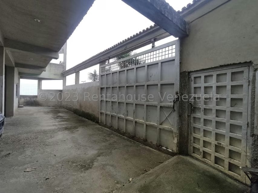 Casa (Multipes Niveles) en Venta en El Junquito, Distrito Metropolitano - 2