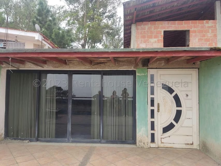 Casa (Multipes Niveles) en Venta en El Junquito, Distrito Metropolitano - 43