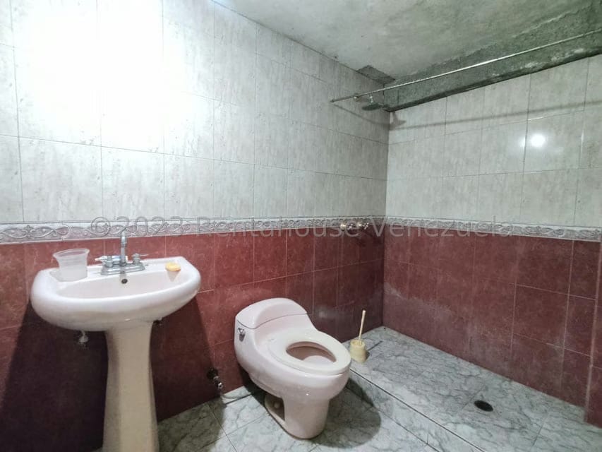 Casa (Multipes Niveles) en Venta en El Junquito, Distrito Metropolitano - 49