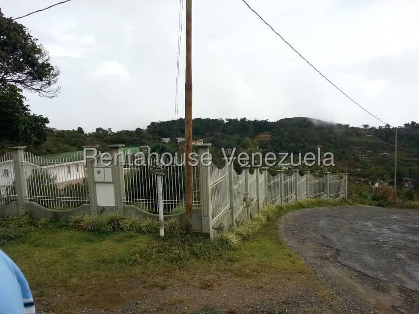 Terreno (Finca) en Venta en La Niebla, Vargas - 3