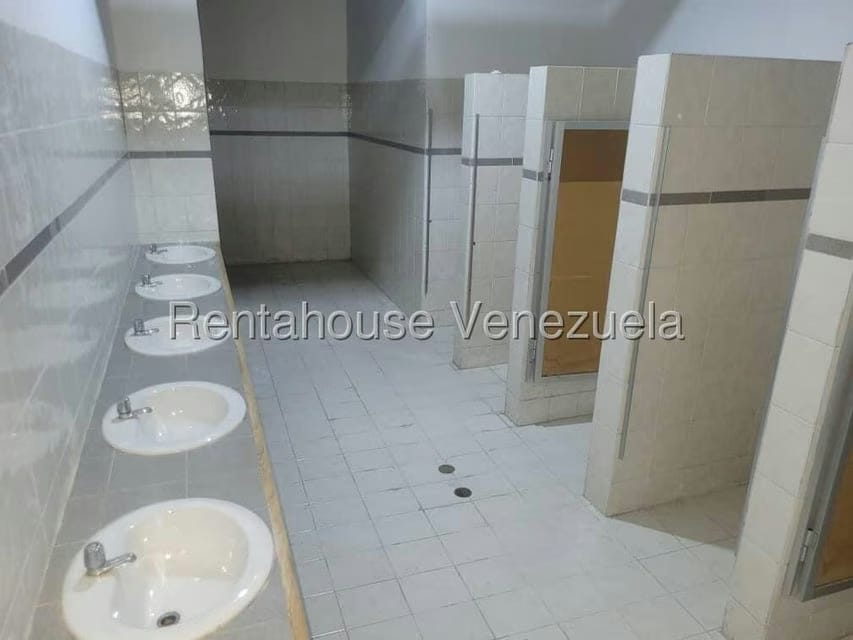Comercial (Local Comercial) en Venta en Las Minas, Miranda - 11