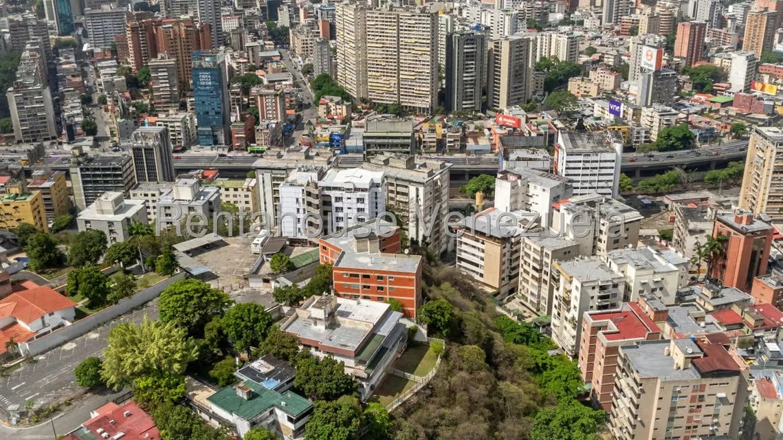 Comercial (Edificio) en Venta en Colinas de Bello Monte, Distrito Metropolitano - 4