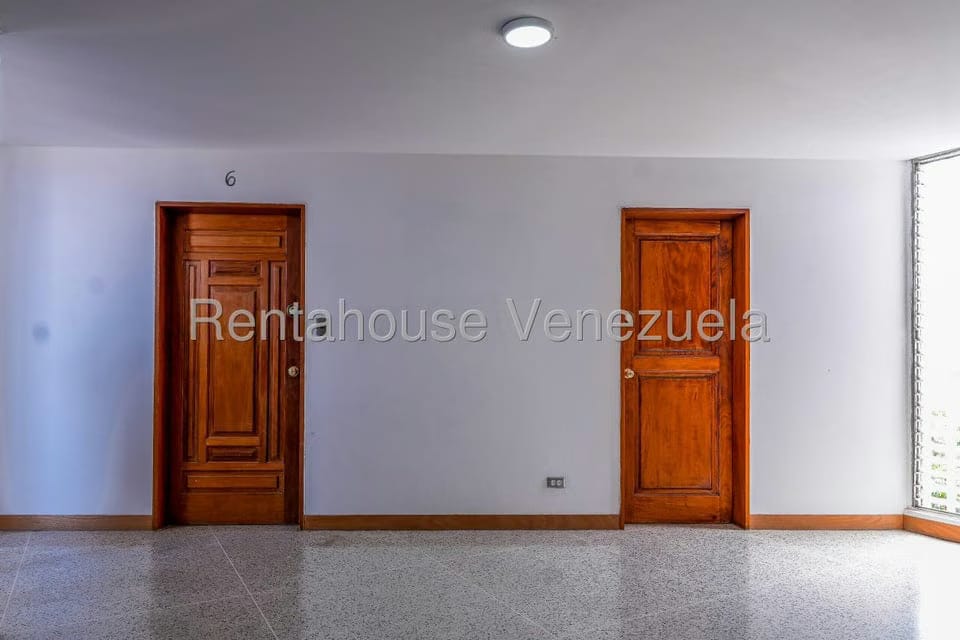 Comercial (Edificio) en Venta en Colinas de Bello Monte, Distrito Metropolitano - 31