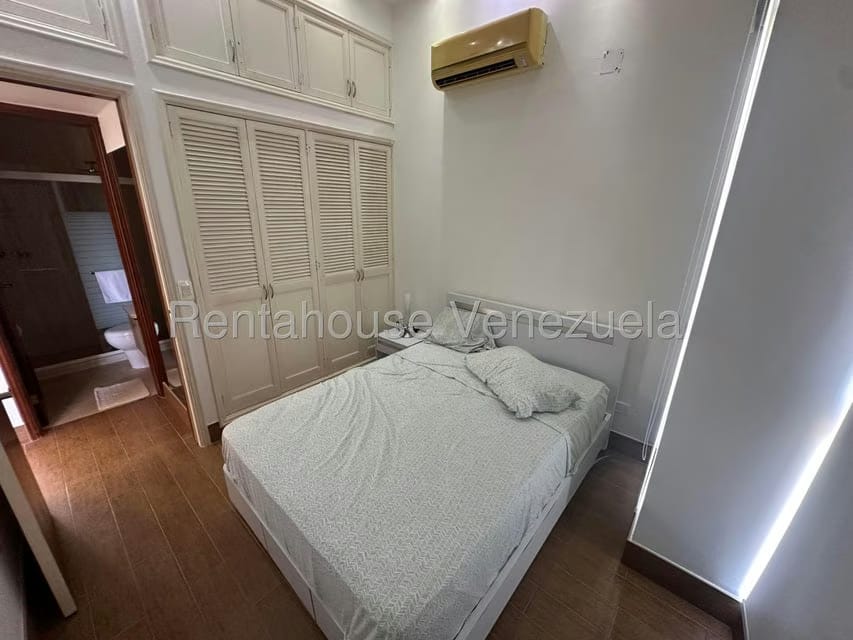 Townhouse (1 Nivel) en Venta en Puerto Encantado, Miranda - 24