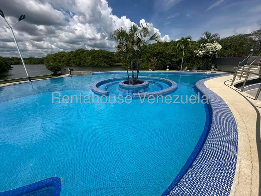 Townhouse (1 Nivel) en Venta en Puerto Encantado, Miranda - 38